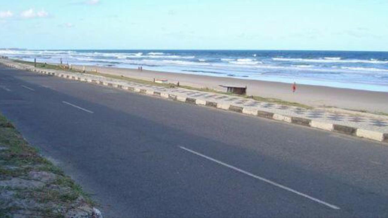 Chale 09 - Mamelucos Em Frente A Praia De Ipitanga Salvador Bahia Bagian luar foto